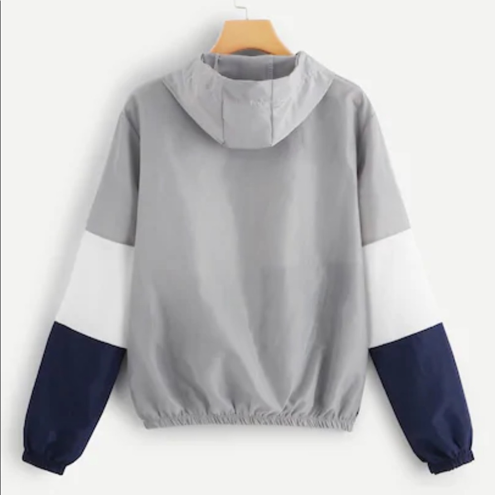 Color Block Hooded Jacket - Picture 2 of 4